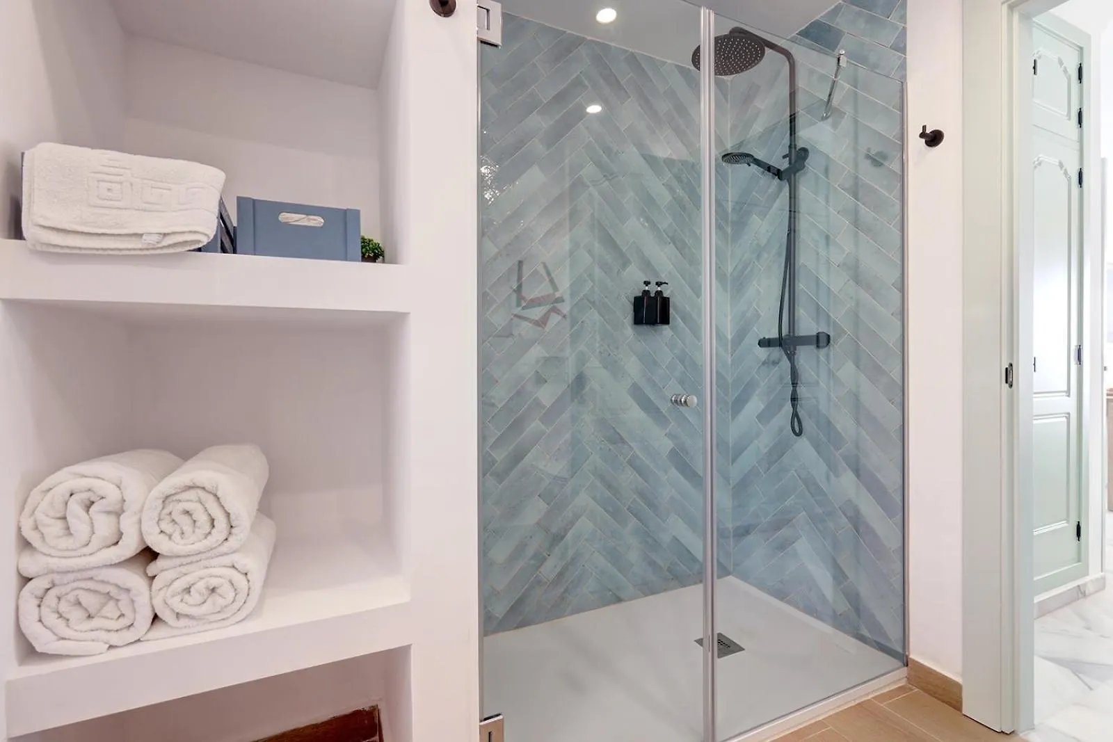 Apartment Punta Plata Beach Center Estepona Spain