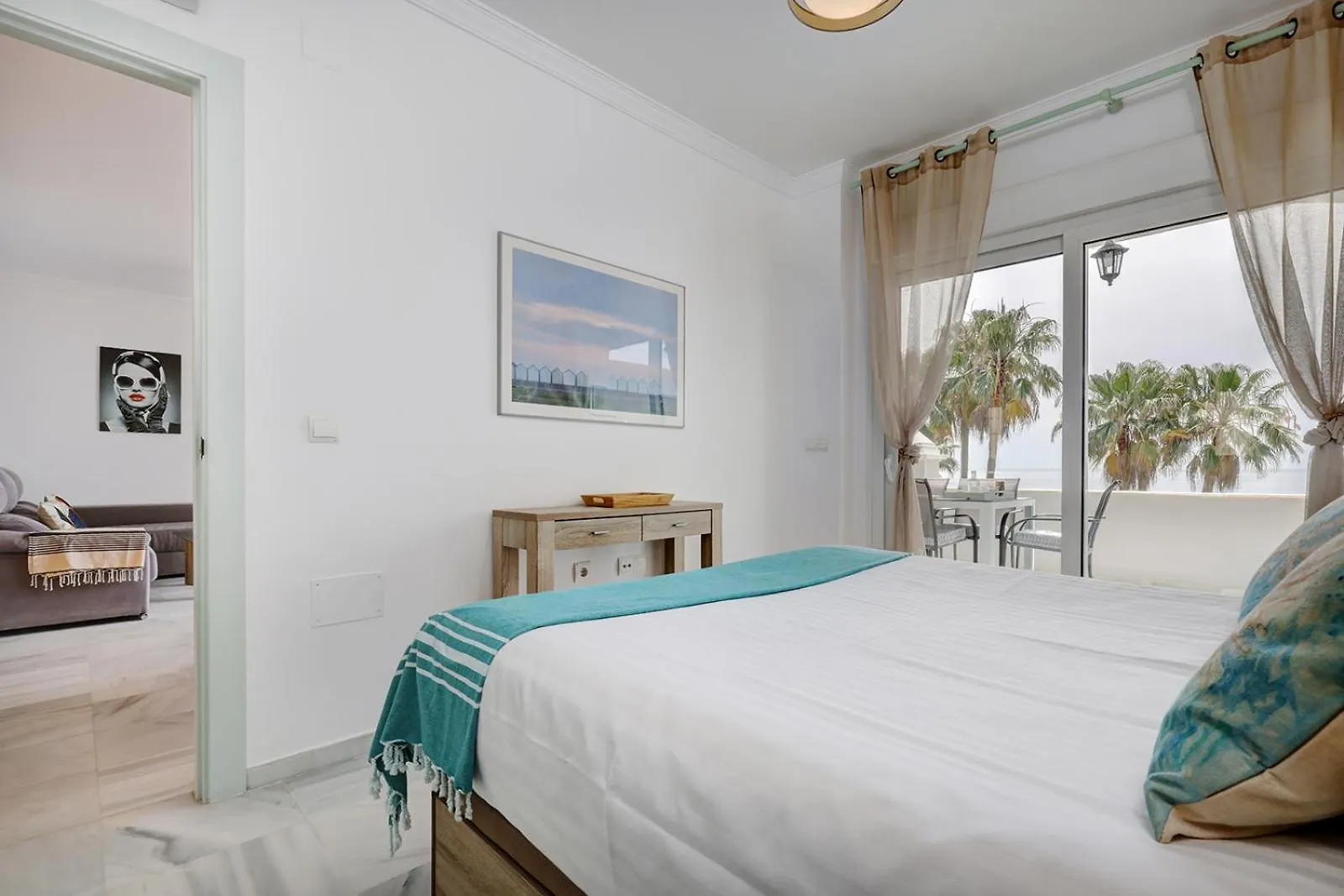 Apartamento Punta Plata Beach Center Estepona